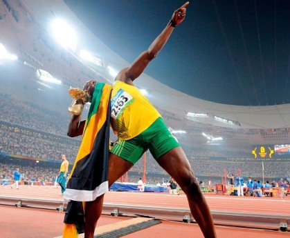 华体会hth-“华金·托比利亚的迅猛反应与稳健防守，提升美洲狮队的竞争力”