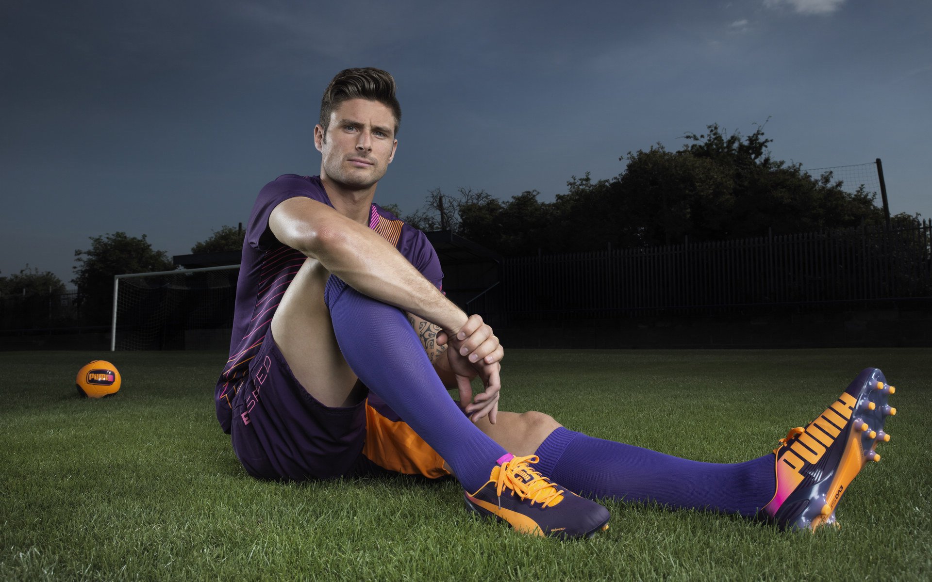 欧冠小组赛：本菲卡末轮输球仍凭净胜球优势头名出线 葡萄牙媒体不满防守松懈